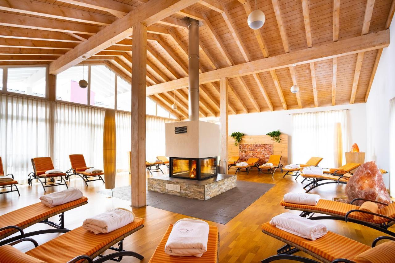 Bio- Und Wellnesshotel Alpenblick Хёхеншванд Экстерьер фото